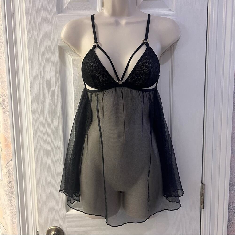 Victoria’s Secret Black Lace Babydoll Gold Hardware G String Size XS